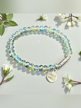 🩶KINSLEY ARMELLE🩶Iridescent Crystal Bead Bracelet/NWOT